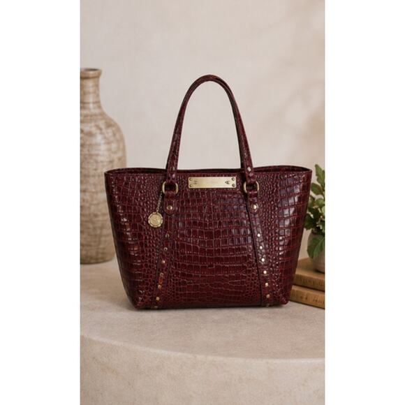 Patricia Nash Handbags - Patricia Nash - Leather Croc Embossed Benvenuto Tote
